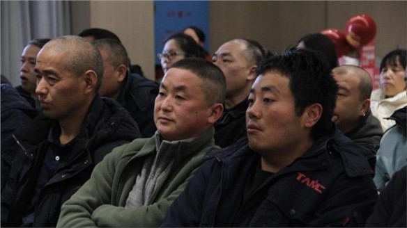 “共鑒輝煌，同繪新章 ”---共慶火炬安泰 2024 年終盛典